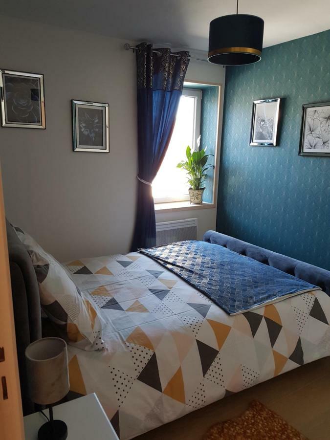 Châteauroux221B Chic Et Colore !!!アパートメント エクステリア 写真